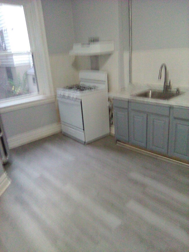 Photo - 91 Jordan Ave Unit 3