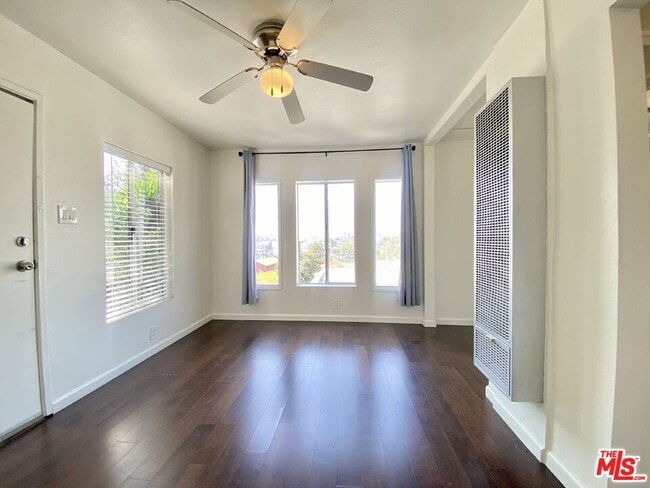 Photo - 834 Laguna Ave Unit 3/4