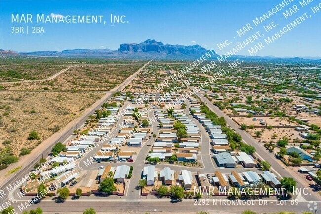 Building Photo - 2292 N Ironwood Dr Rental