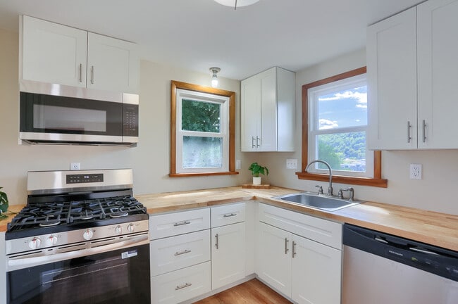 Photo - 1311 Midland Beaver Rd