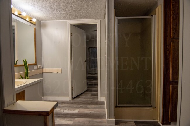 Photo - Charming 2 Bedroom, 1 Bath Home for Rent!