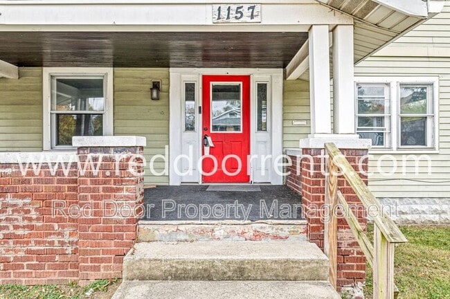 Building Photo - 1157 W 32nd St