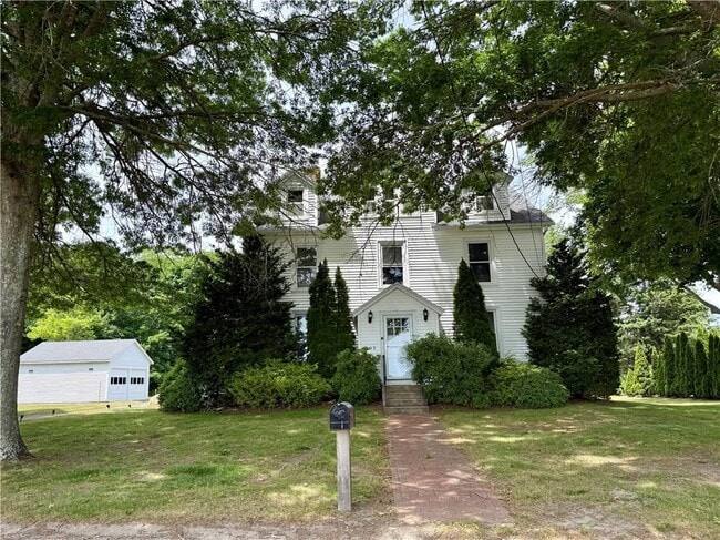 Building Photo - 305 Turner Rd
