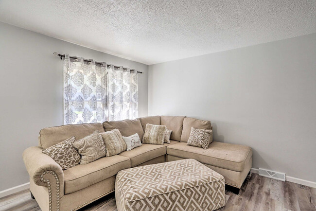 Photo - 6834 Woodmeadow Dr Unidad ID1287554P