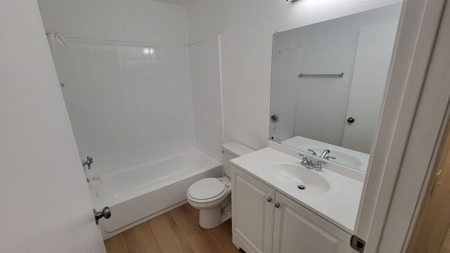 Photo - 11007 Hartsook St Unit 103