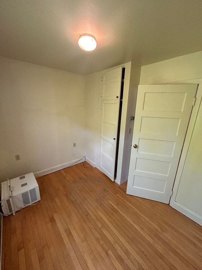 Photo - 120-126 North Willard St Unit 122 North Willard