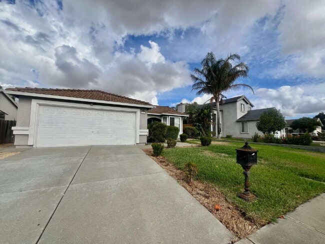 Photo - 1605 Paseo Flores Dr