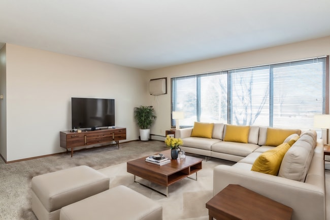 Photo - Southern Hills