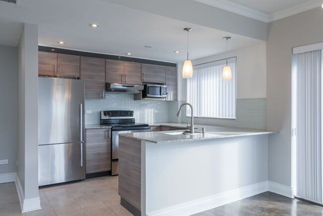 Photo - Drummond Plaza