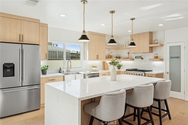 Photo - 3945 S Norton Ave