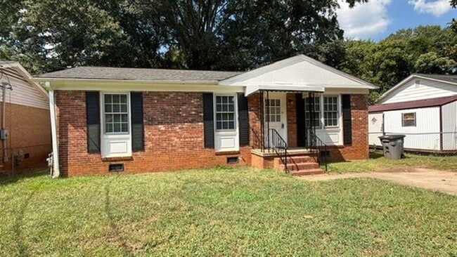 Photo - Three bedroom brick home available now!