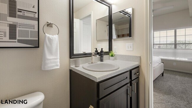 3250 Hudson Crossing Unidad 638