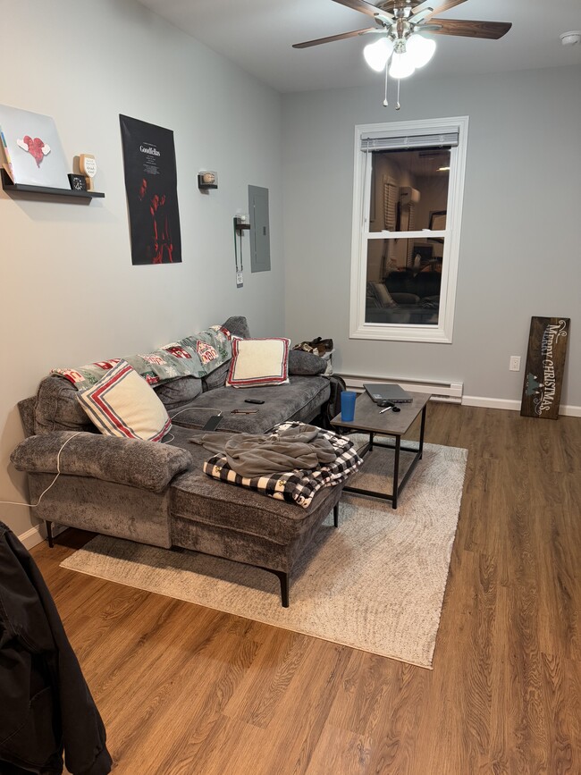 Photo - 8 Judd Sq Unit Apt 2