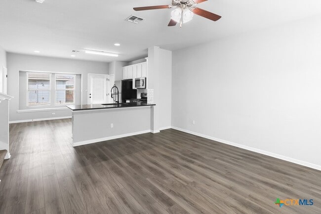 Photo - 105 Switchgrass St