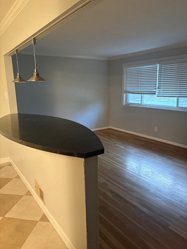 Photo - 448 Terryville Dr