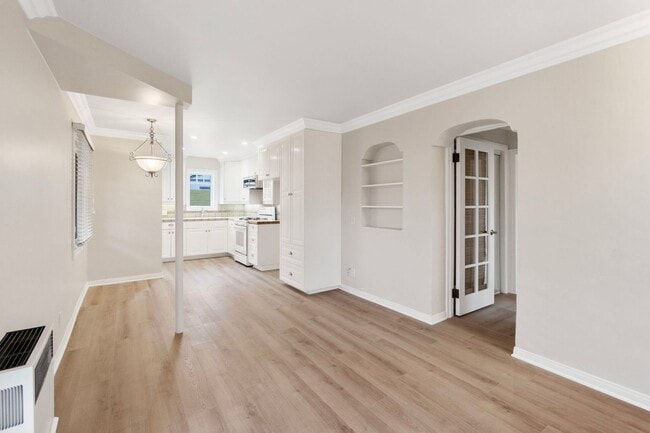 Photo - 1231-1231 W Bay Ave Unidad 1/2