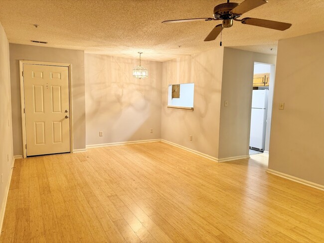 Dining Room - 600 Audubon Lake Dr Unit 3A12