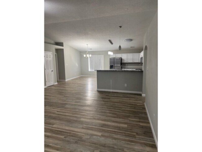 Photo - COUNTRYKNOLL