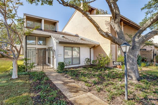 Building Photo - 9819 Smokefeather Ln