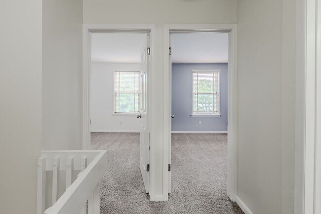 Photo - 1111 Maxwell Ave