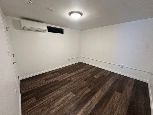 Photo - 6108 Carmen Pl