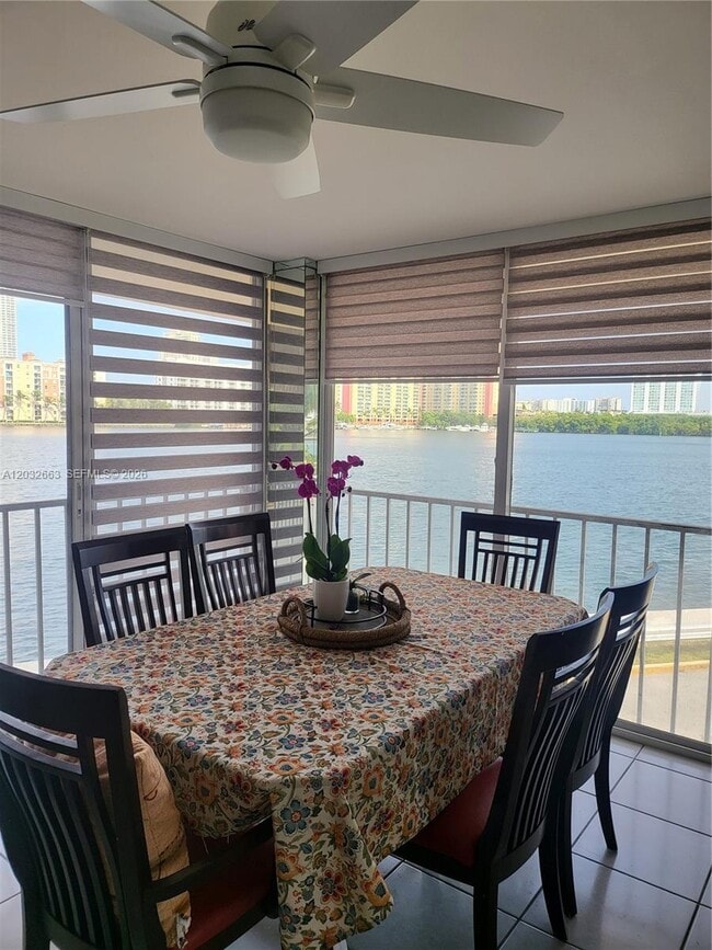 Photo - 290 174th St Unidad M19