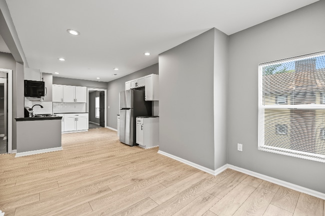 Photo - 1831 E Rich St Unit B-Upper