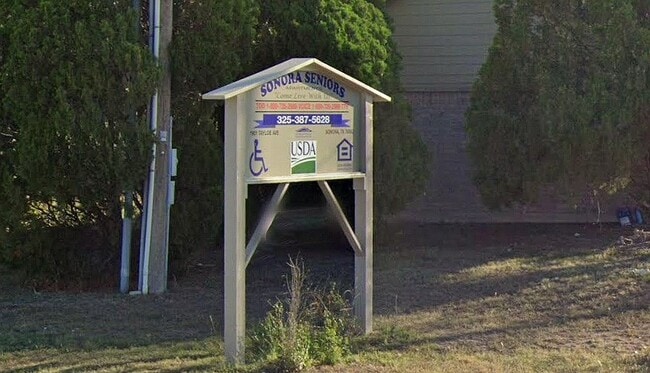 Photo - 1901 Taylor Ave