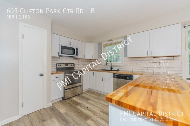 Photo - 605 Clifton Park Center Rd