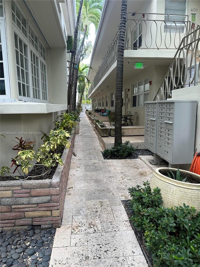 Photo - 1340 Drexel Ave Unidad 303