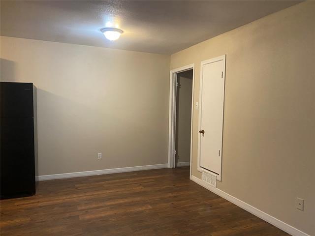 Photo - 619 Arbor Ln