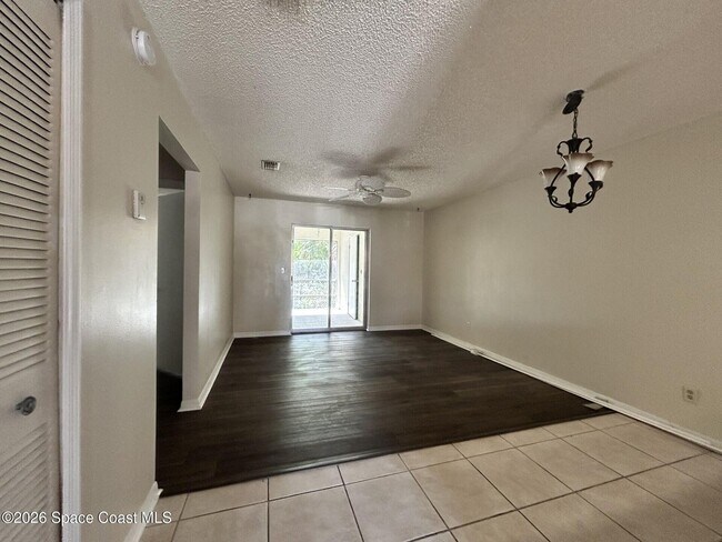 Photo - 3051 Sir Hamilton Cir Unit 3051 Sir Hamilton Circle