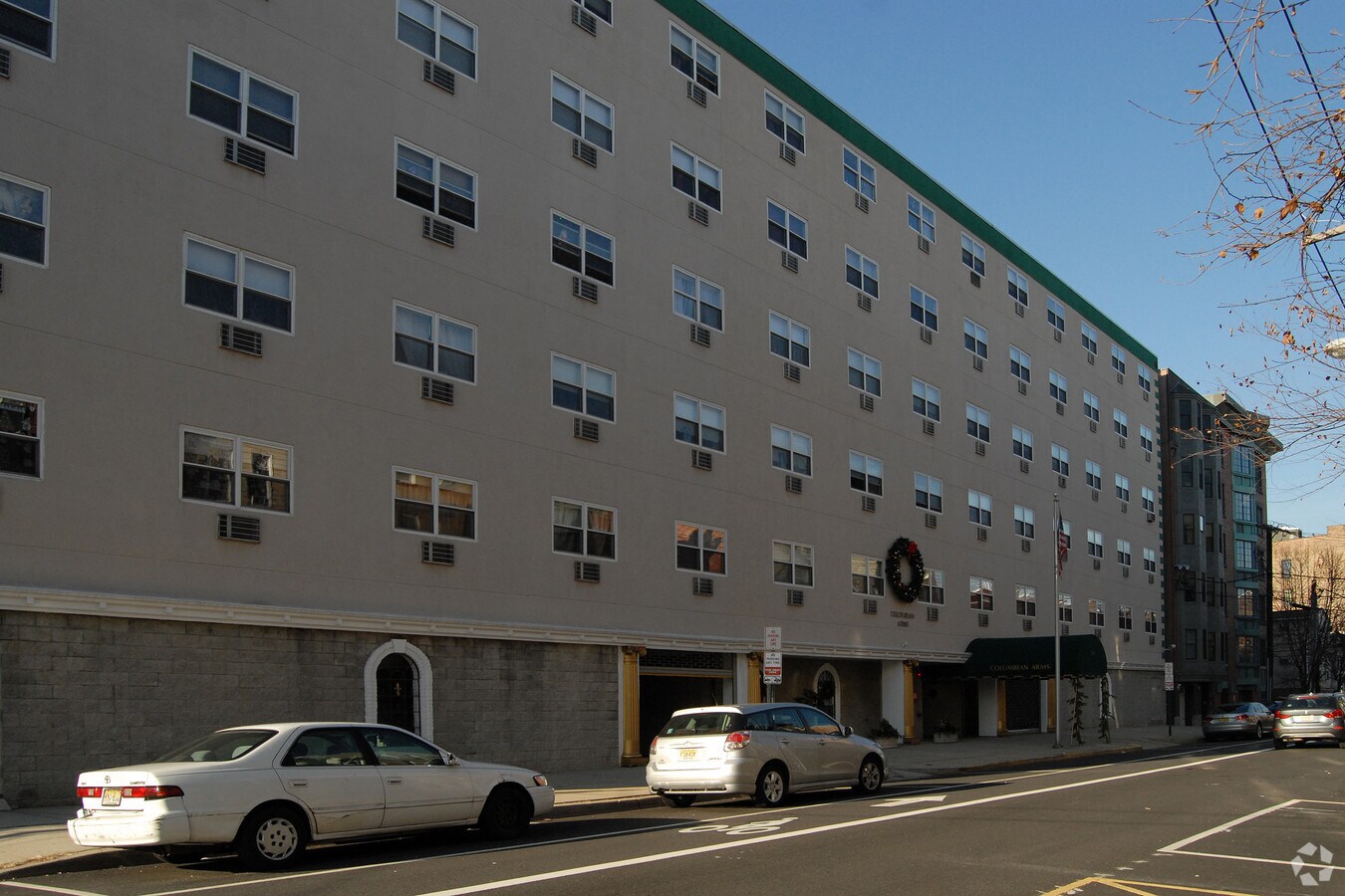 Photo - Columbian Arms