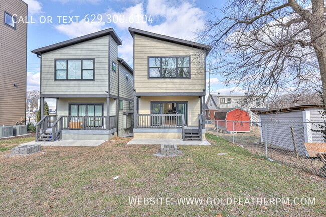 Building Photo - 402B E Trinity Ln-