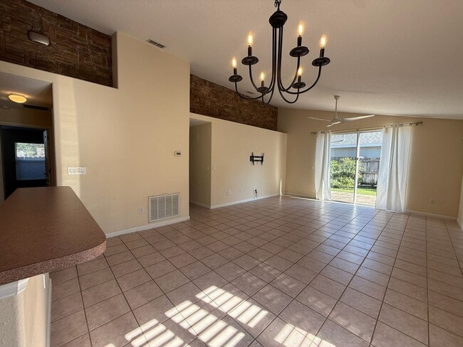 Photo - Beautiful Lake Mary 4 Bedroom home in Gate...