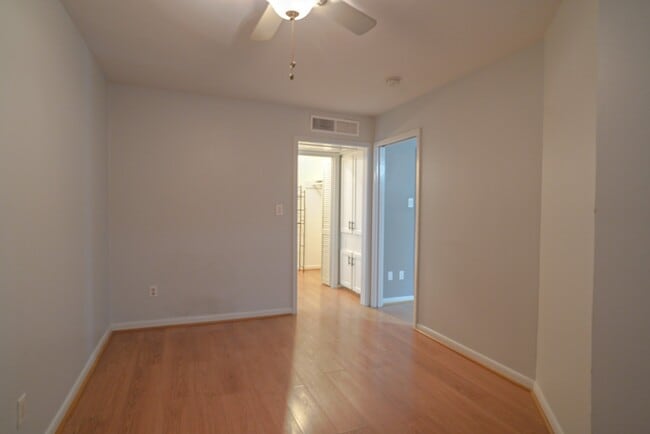 Photo - 5216 Arboles Dr Unit 10