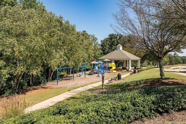 Photo - 3172 Spicy Cedar Ln