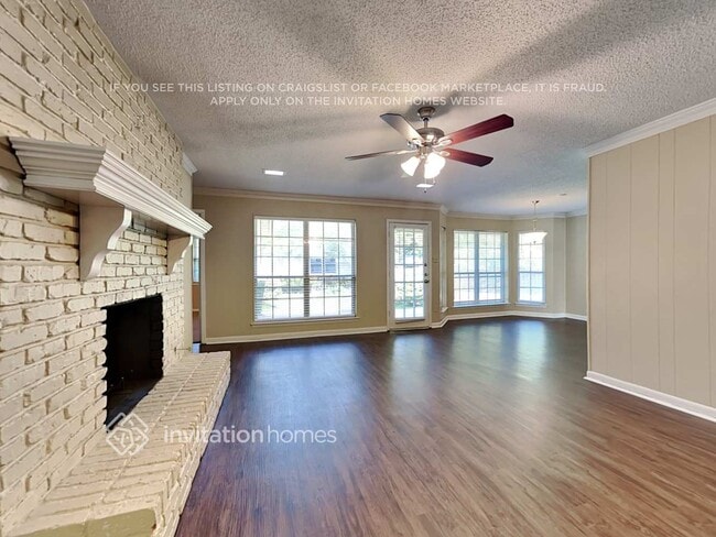 Photo - 2114 Valleycrest Dr