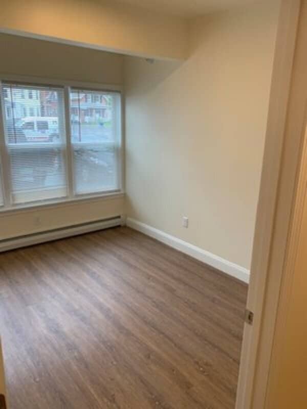 11 Hungerford Terrace Unit 3