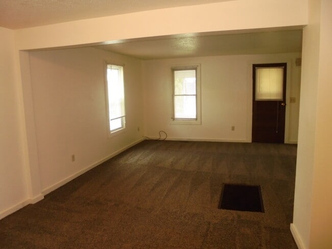 Photo - 605 2nd St Unit A