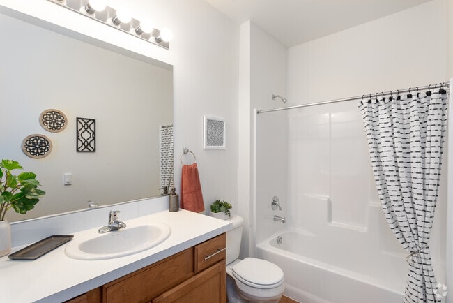 Bathroom 1x1 Attached
