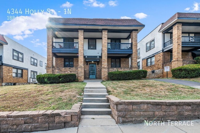 Building Photo - 4344 Holly St Unit 1N Rental