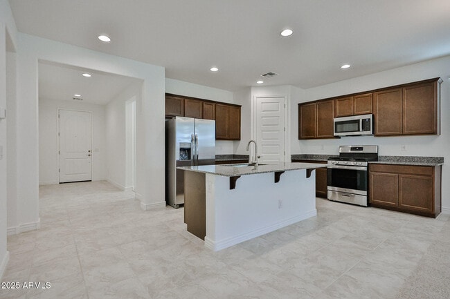 Photo - 8747 W Colter St