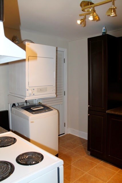 Photo - 453 Main St W Unit 2