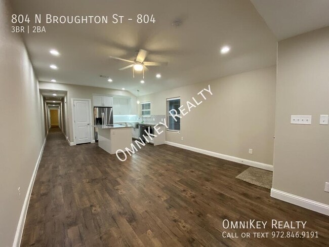 Photo - 804 N Broughton St Unidad 804