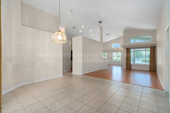 Photo - 614 Canary Island Ct