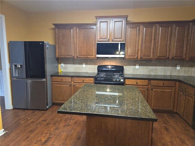 Photo - 4613 Irish Red Ct