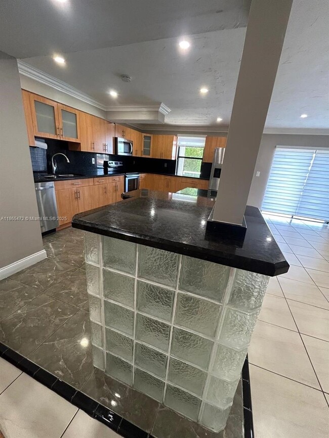 Photo - 8401 NW 8th St Unit 301