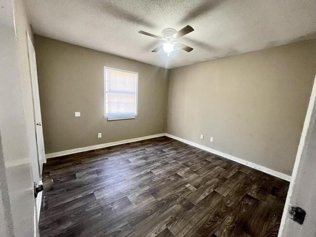 Photo - 90 Widows Rd