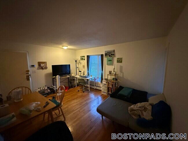 Photo - 524 Putnam Ave Unit 6